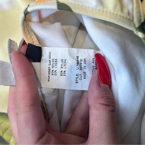 Vintage Leiloni 90s Pastel Yellow One Piece Tropical Floral Pinup Swimsuit 8 - Picture 13 of 16